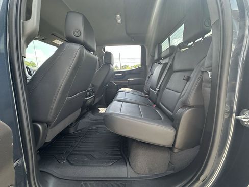 Used 2021 GMC Sierra 1500 SLT w/ SLT Premium Plus Package AWD/4WD image 26