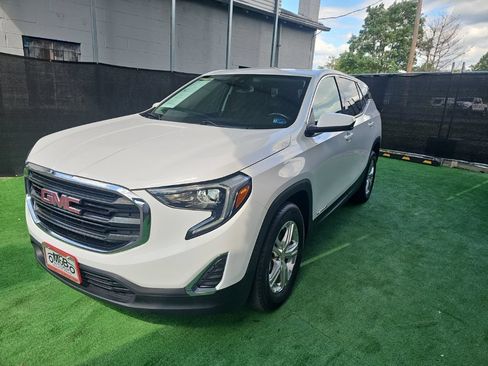 Used 2020 GMC Terrain SLE FWD image 5