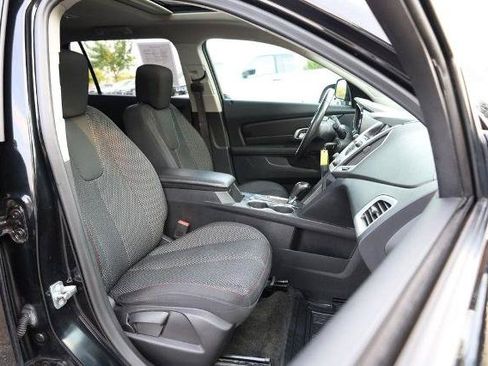 Used 2017 GMC Terrain SLE w/ Nightfall Package FWD image 23