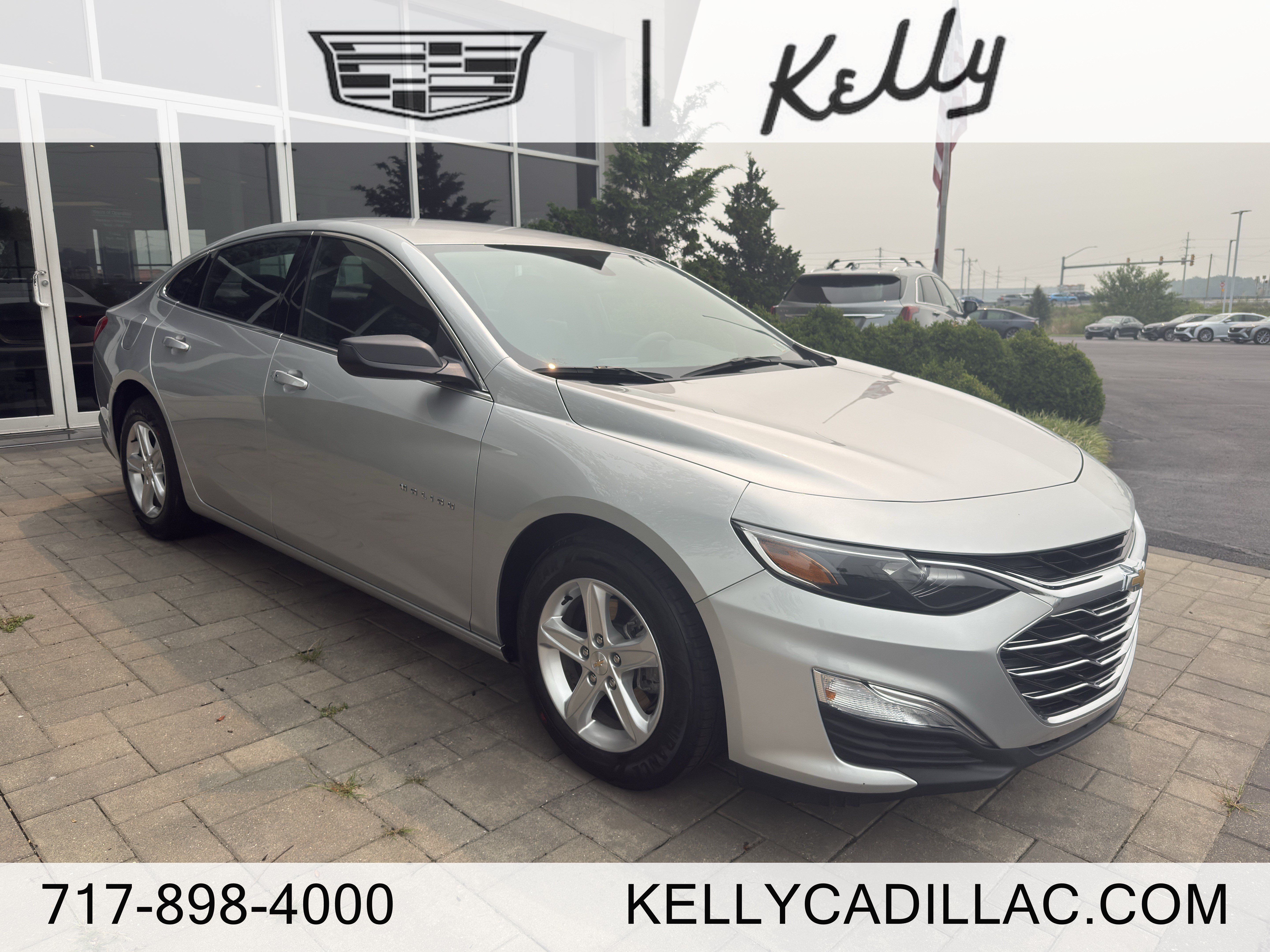 Used 2021 Chevrolet Malibu LS FWD image 1