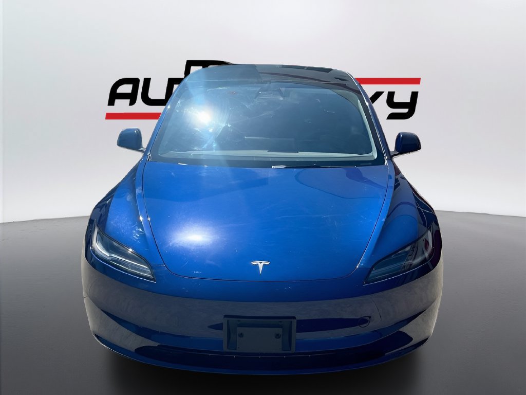 Used 2025 Tesla Model 3 Long Range AWD/4WD image 2