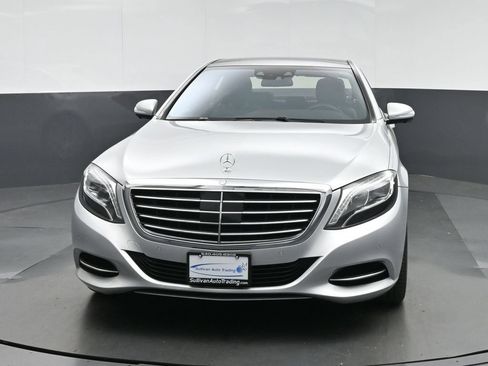 Used 2016 Mercedes-Benz S 550 4MATIC Sedan image 2