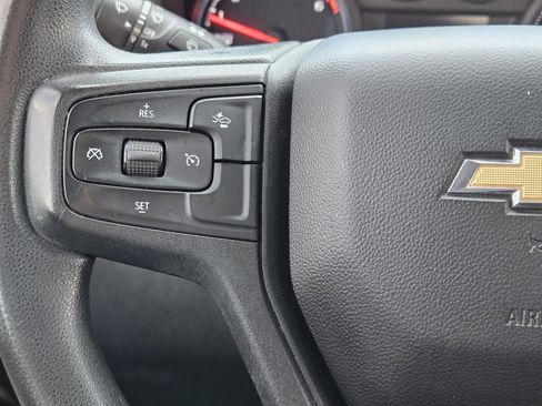 Used 2022 Chevrolet Silverado 1500 Custom image 31