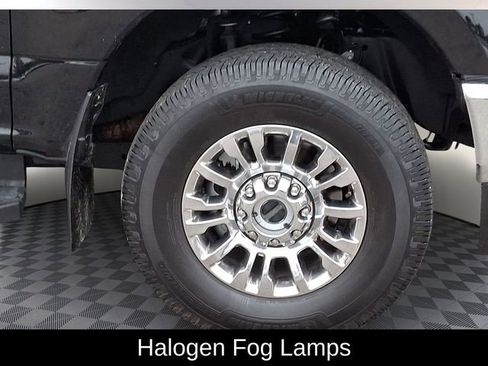 Used 2022 Ford F250 XLT w/ XLT Premium Package image 10