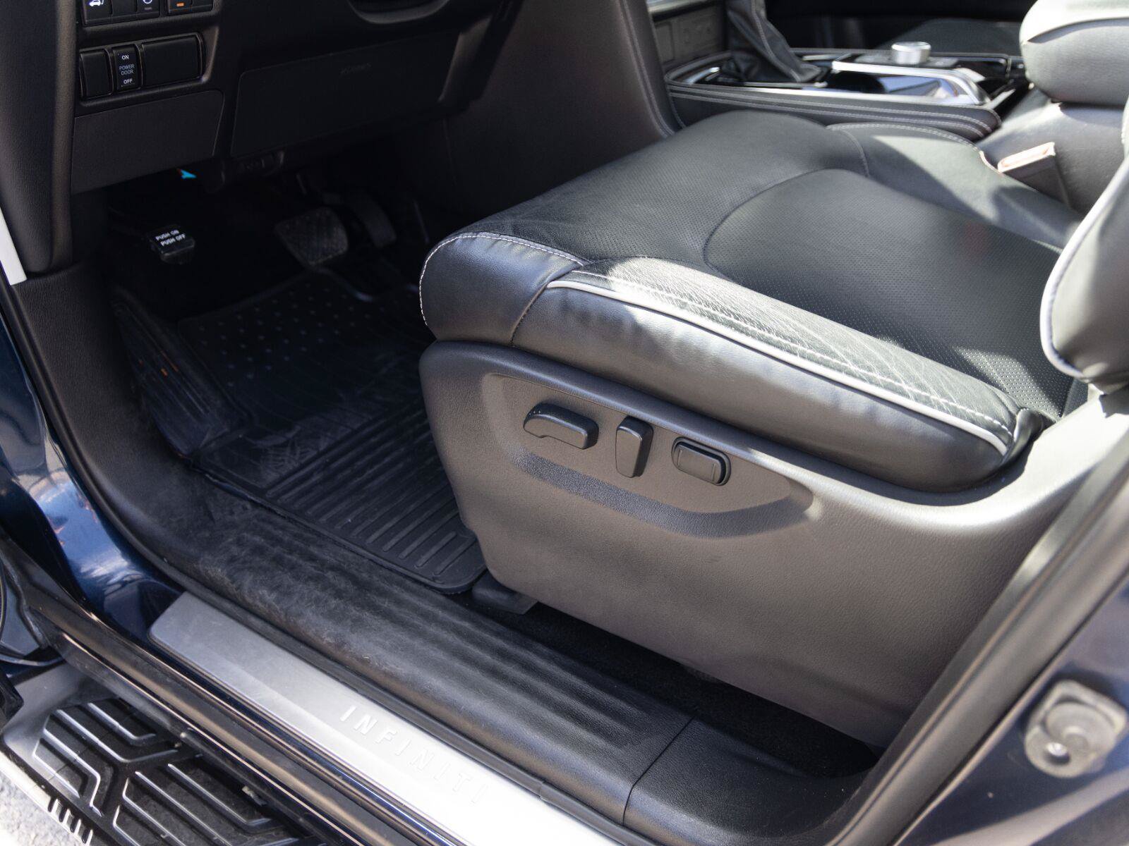 Used 2023 INFINITI QX80 Premium Select w/ Cargo Package AWD/4WD image 11