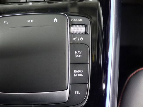 Used 2021 Mercedes-Benz GLA 35 AMG 4MATIC image 33