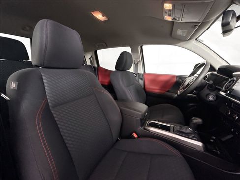 Certified 2022 Toyota Tacoma SR5 w/ Technology Package image 44