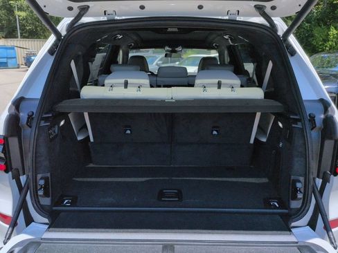 New 2027 BMW X7 xDrive40i w/ Executive Package AWD/4WD image 13
