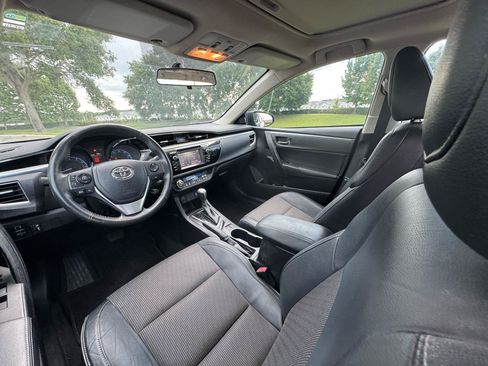 Used 2014 Toyota Corolla S w/ Driver Convenience Package FWD image 14