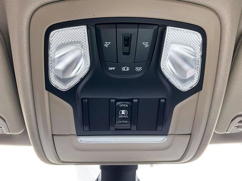 Used 2020 RAM 1500 Big Horn AWD/4WD image 39