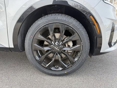 Used 2022 Kia Sorento SX image 13