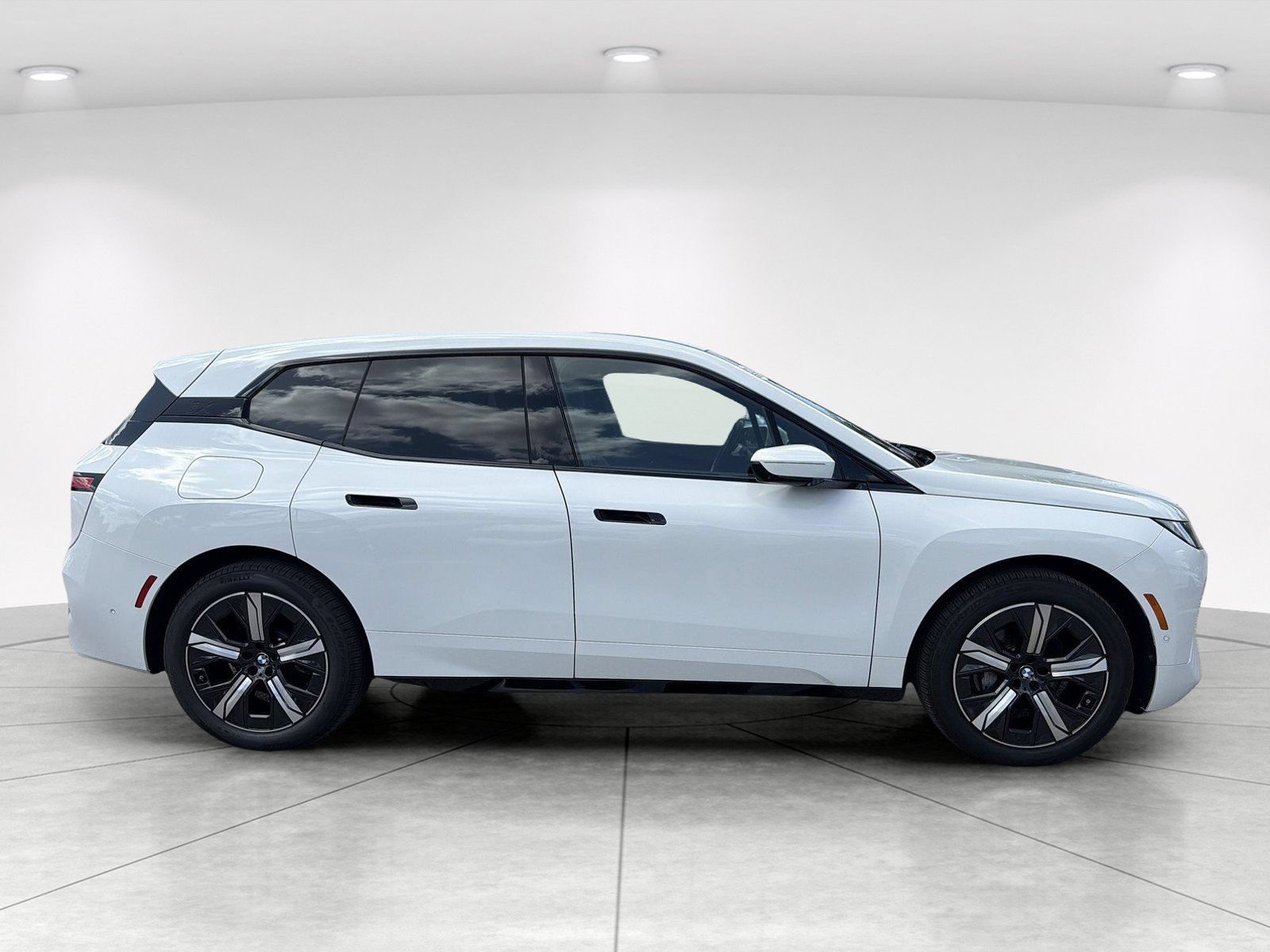 Certified 2026 BMW iX xDrive45 w/ Premium Package AWD/4WD image 3