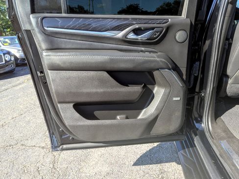 Used 2021 GMC Yukon XL Denali image 35