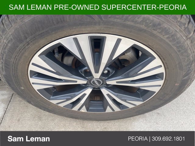 Used 2023 Nissan Rogue SV AWD/4WD image 8
