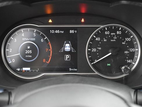 New 2025 Nissan Versa SV w/ Trunk Package image 29