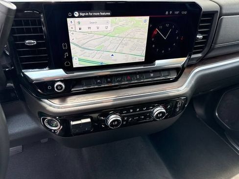 Used 2025 GMC Sierra 1500 SLT AWD/4WD image 20