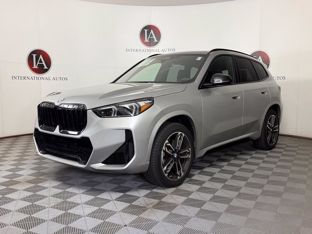 Used 2023 BMW X1 xDrive28i w/ M Sport Package AWD/4WD image 3