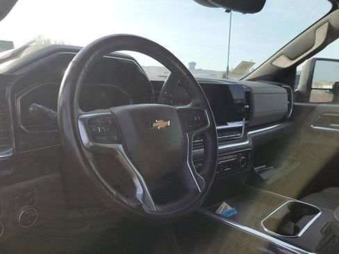 Used 2024 Chevrolet Silverado 3500 LTZ w/ LTZ Plus Package image 12