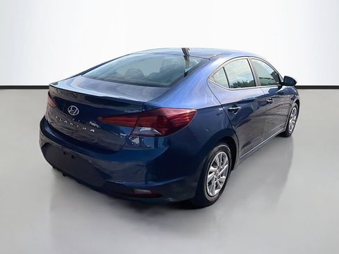 Used 2020 Hyundai Elantra SE FWD image 9