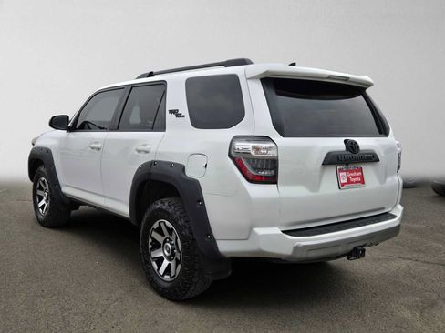 Used 2019 Toyota 4Runner TRD Off-Road Premium AWD/4WD image 6