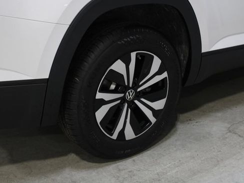 New 2026 Volkswagen Atlas SE AWD/4WD image 25