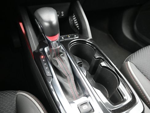 Used 2023 Chevrolet TrailBlazer RS w/ Convenience Package image 19