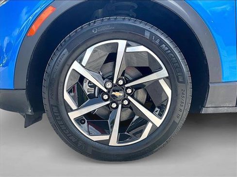 Used 2025 Chevrolet Equinox EV LT FWD image 10