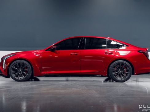 Used 2025 Cadillac CT5 V Blackwing w/ Super Cruise 1 Package image 4