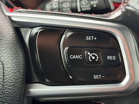 Used 2019 Jeep Wrangler Unlimited Rubicon w/ Steel Bumper Group image 39