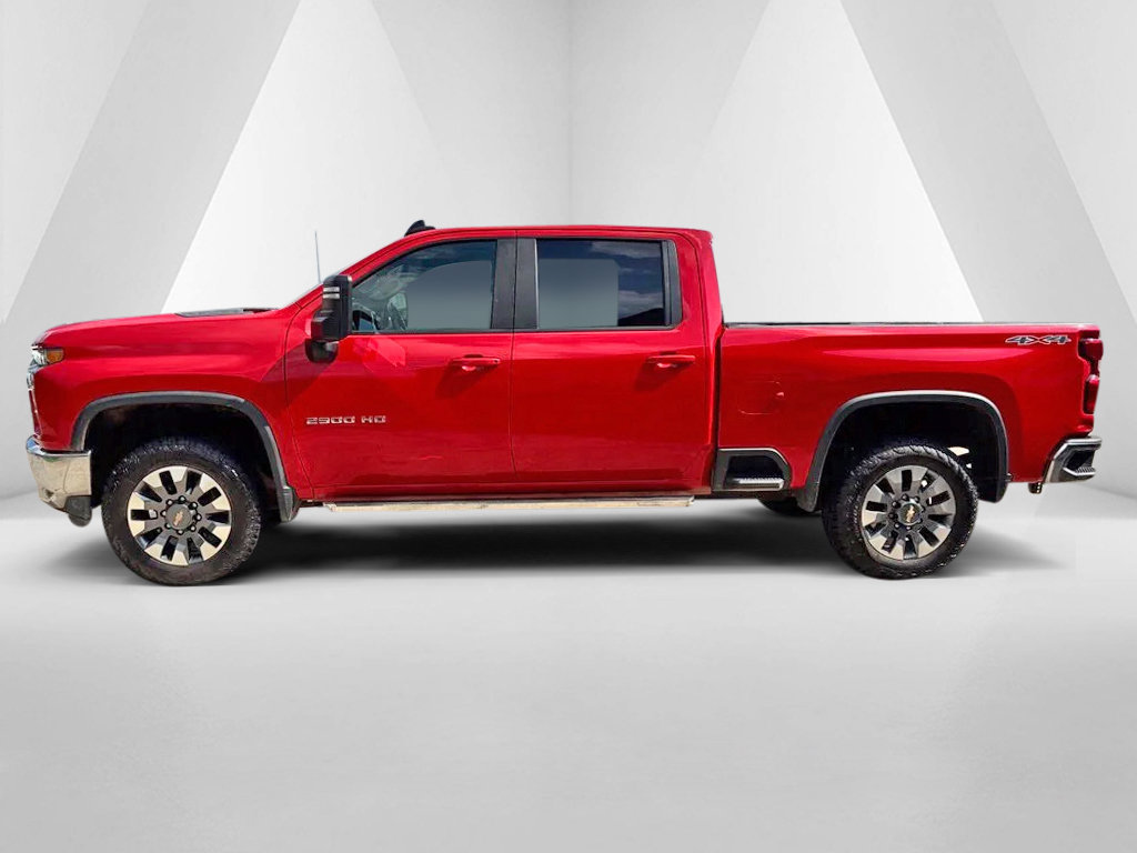 Used 2021 Chevrolet Silverado 2500 LT w/ Convenience Package AWD/4WD image 4