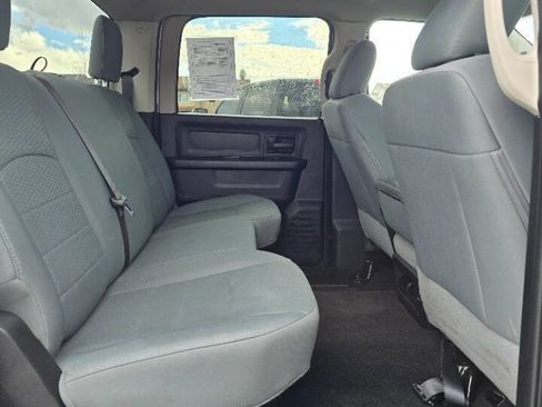 Used 2018 RAM 2500 Tradesman w/ Chrome Appearance Group AWD/4WD image 11