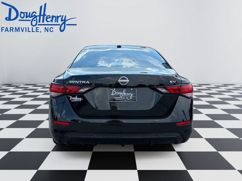 Used 2024 Nissan Sentra SV FWD image 4