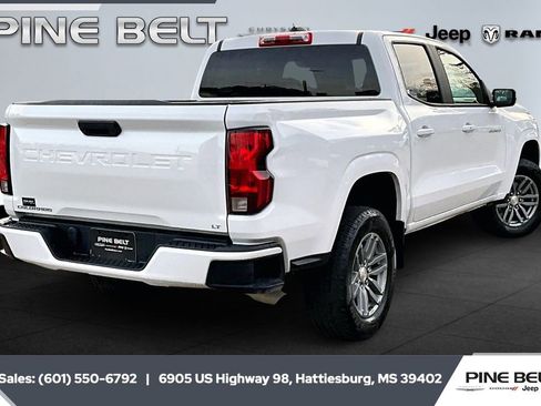 Used 2024 Chevrolet Colorado LT image 11