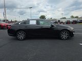 Used 2020 Chevrolet Malibu RS image 2