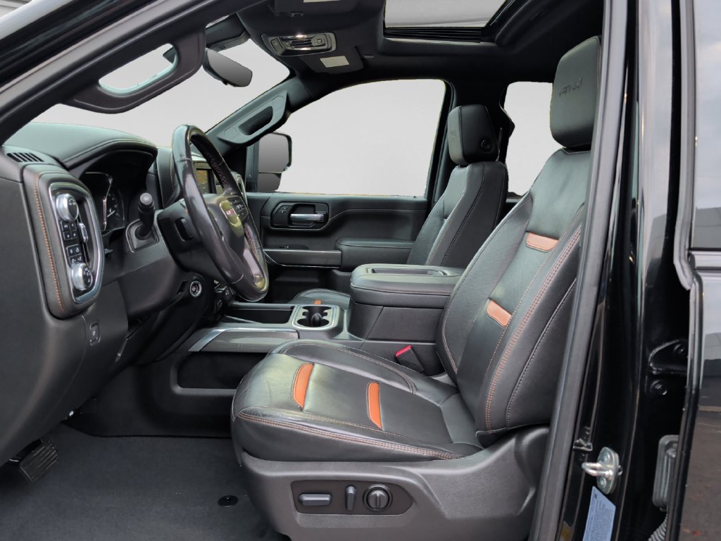 Used 2022 GMC Sierra 3500 AT4 w/ AT4 Premium Plus Package AWD/4WD image 16