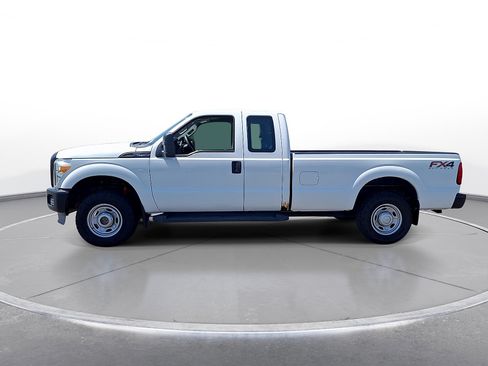 Used 2012 Ford F250 XL w/ FX4 Off Road Pkg AWD/4WD image 5