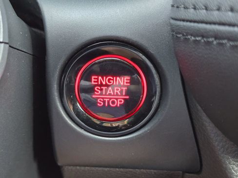 Certified 2025 Honda HR-V LX image 23