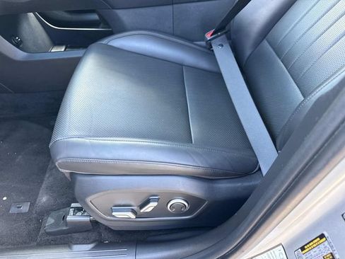 Used 2025 Hyundai Santa Fe SEL FWD image 21