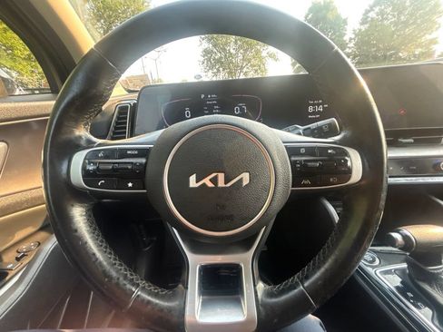 Used 2024 Kia Sportage EX FWD image 19