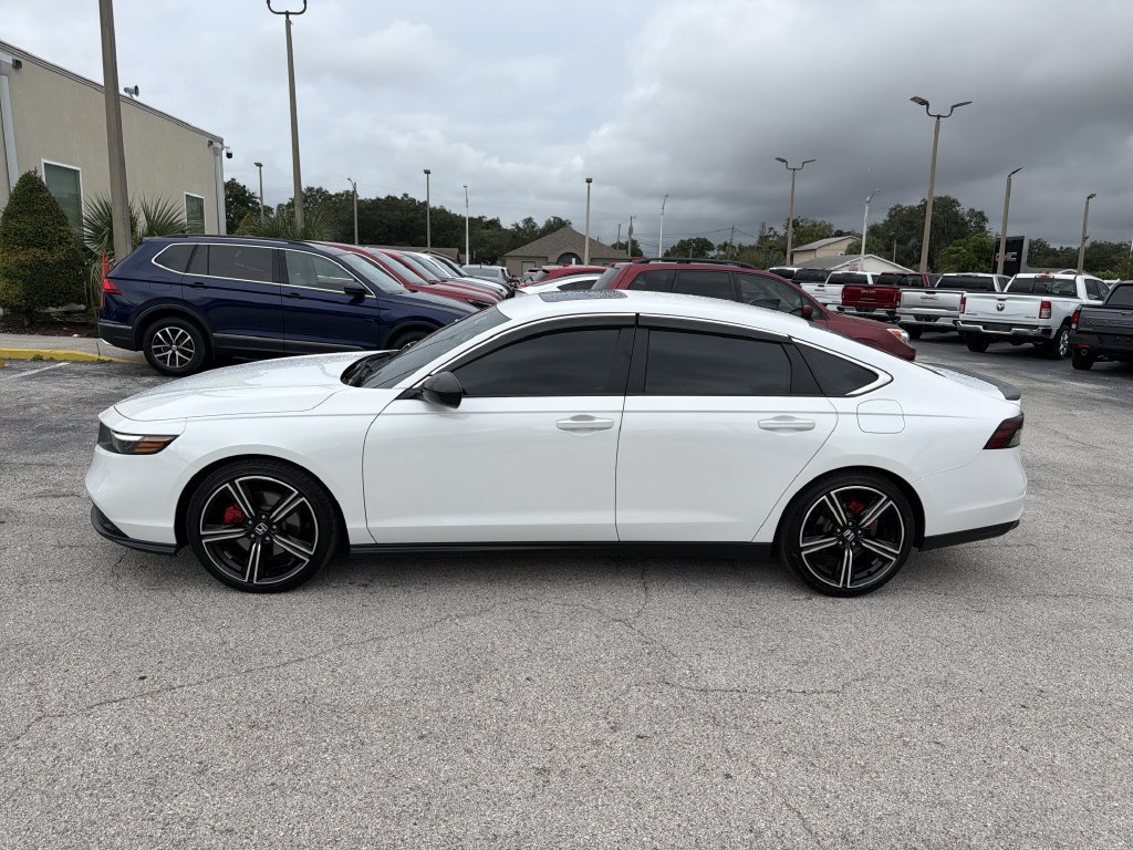 Used 2025 Honda Accord Sport image 7