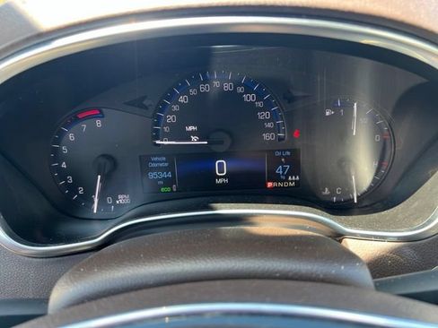 Used 2016 Cadillac SRX Luxury w/ Driver Awareness Package FWD image 20