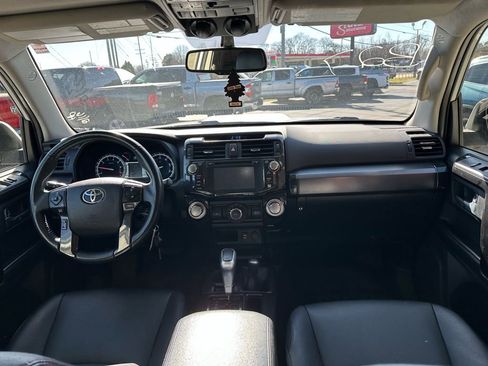 Used 2016 Toyota 4Runner TRD Pro image 7