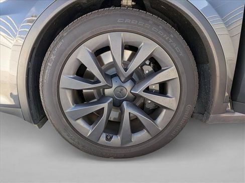 Used 2024 Tesla Model X AWD/4WD image 16