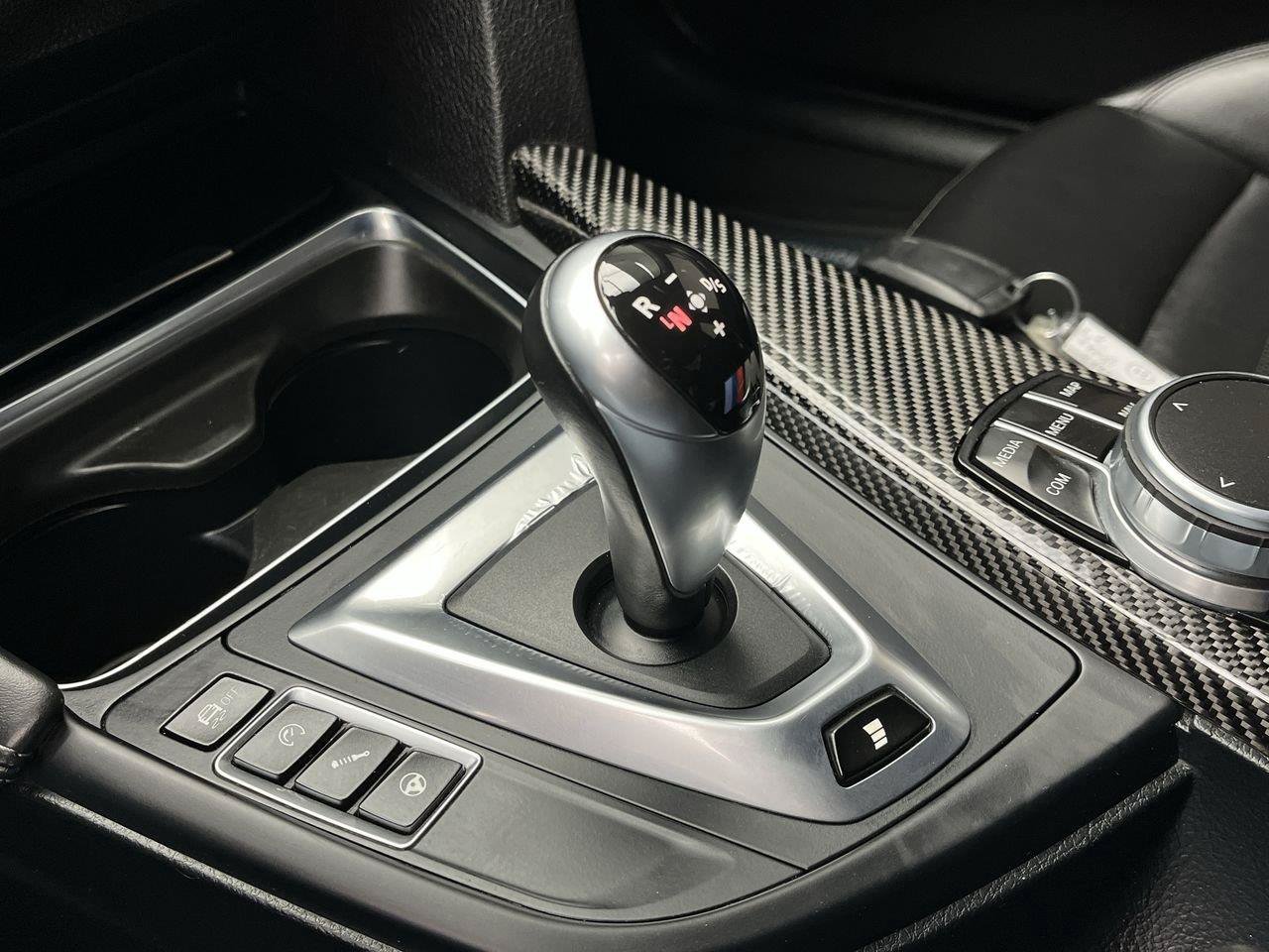 Used 2018 BMW M3 RWD image 23