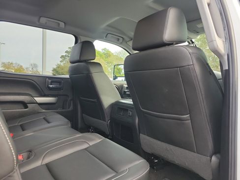 Used 2017 Chevrolet Silverado 2500 LTZ image 33