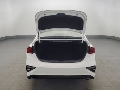 Used 2020 Kia Forte LXS image 29