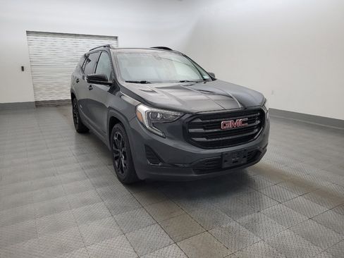 Used 2021 GMC Terrain SLE w/ Driver Convenience Package FWD image 13