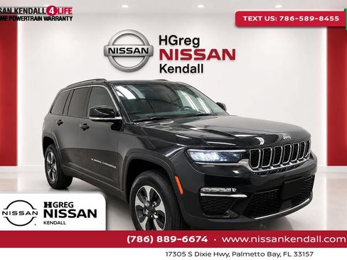 Used 2022 Jeep Grand Cherokee Limited 4xe AWD/4WD image 1