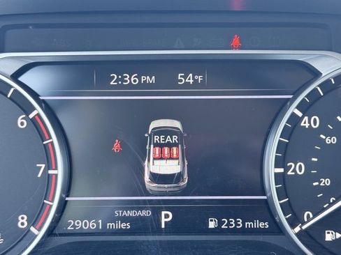 Used 2023 Nissan Rogue SV image 14