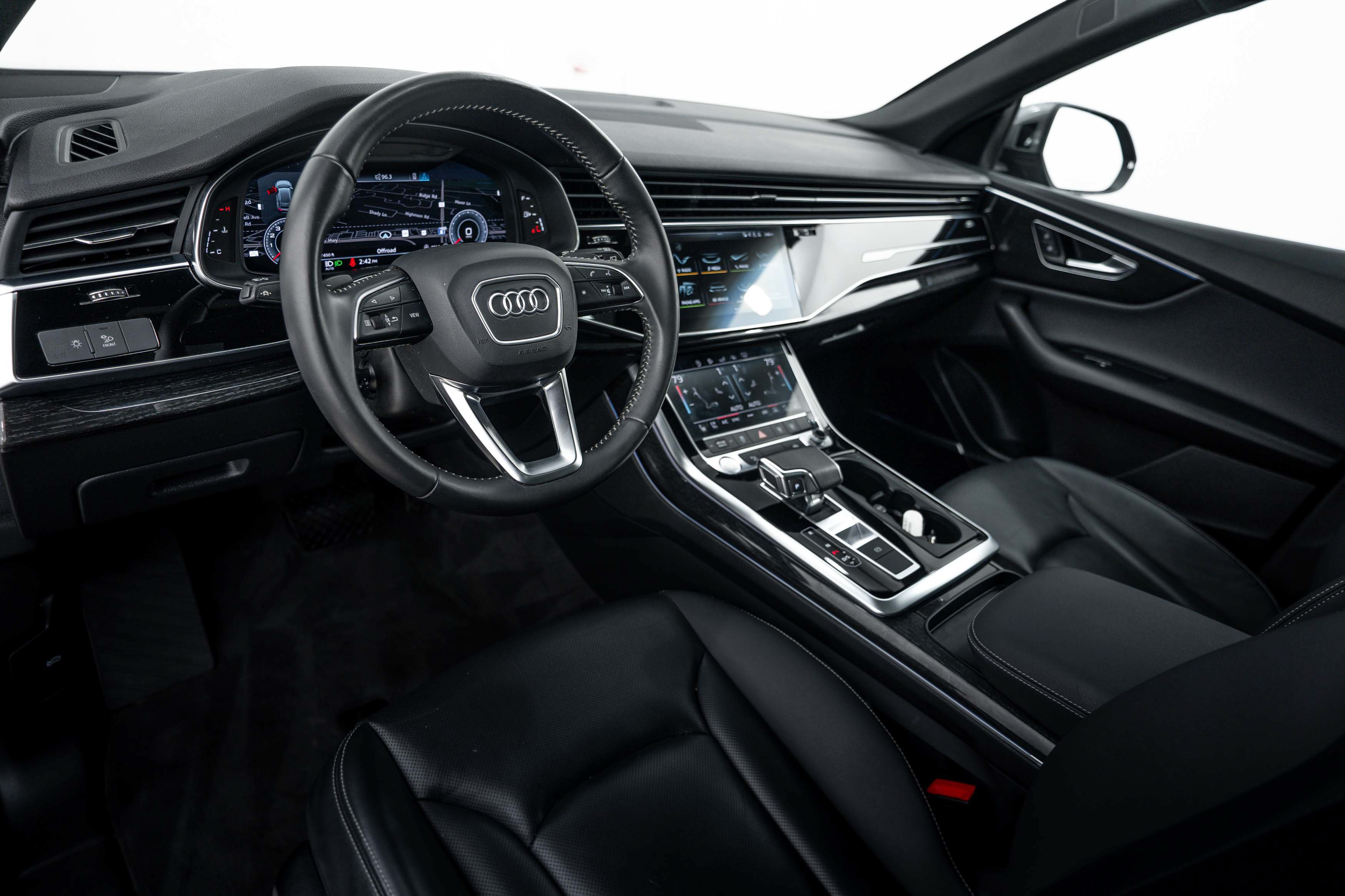 Used 2020 Audi Q8 Premium Plus AWD/4WD image 8